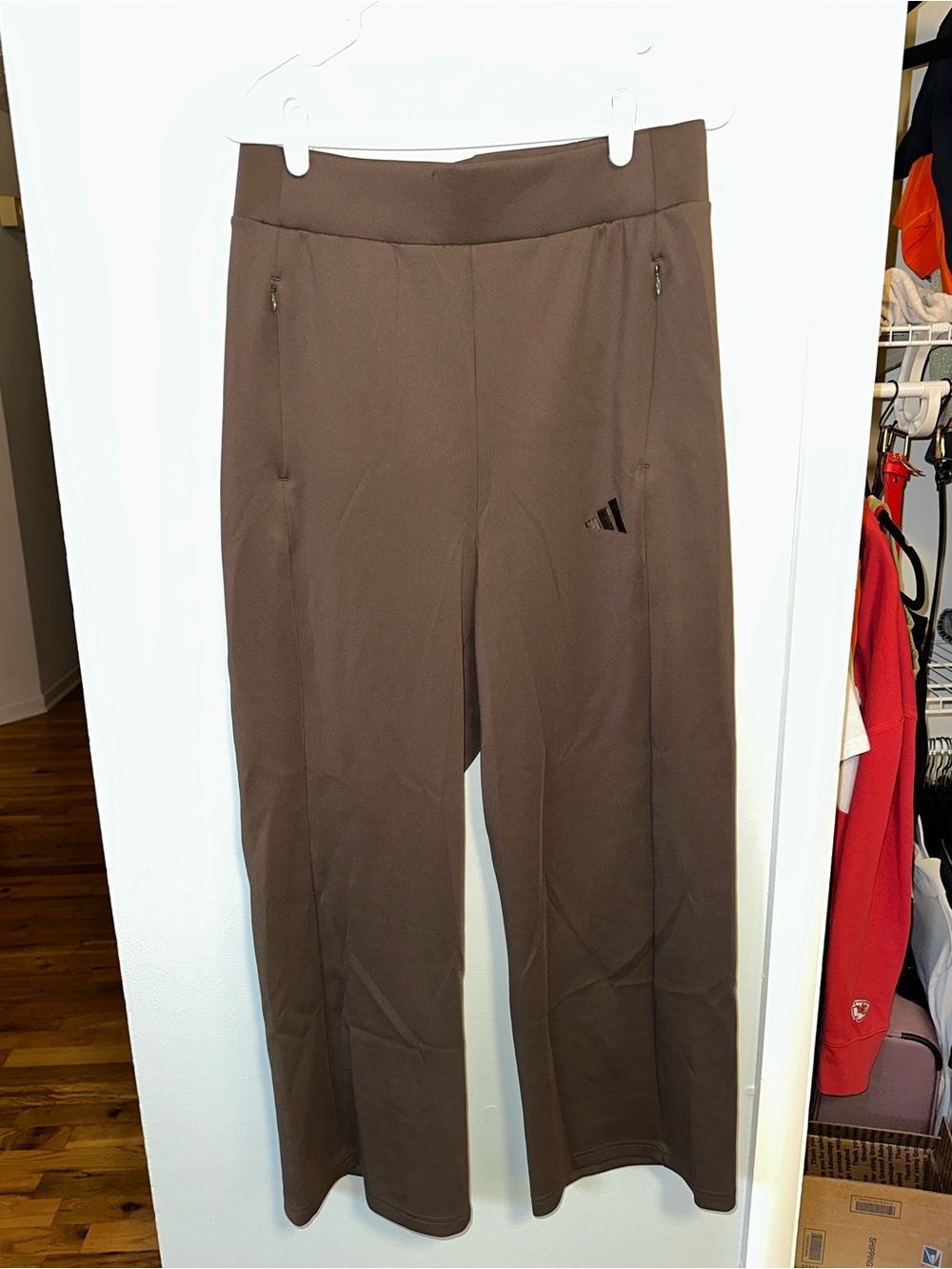 Adidas Women’s wide leg brown stretch trousers with zipper pockets medium